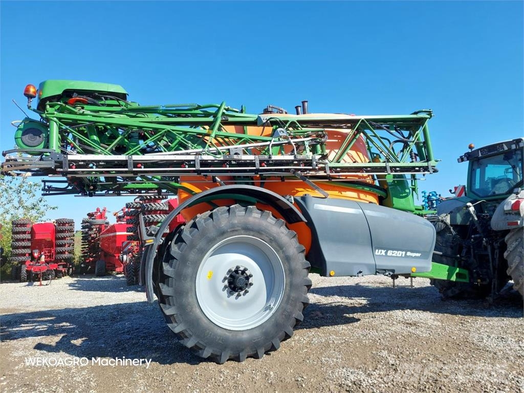 Amazone UX 6201 Super - 24-30-36m Slepesprøyter