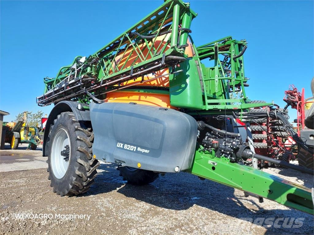 Amazone UX 6201 Super - 24-30-36m Slepesprøyter