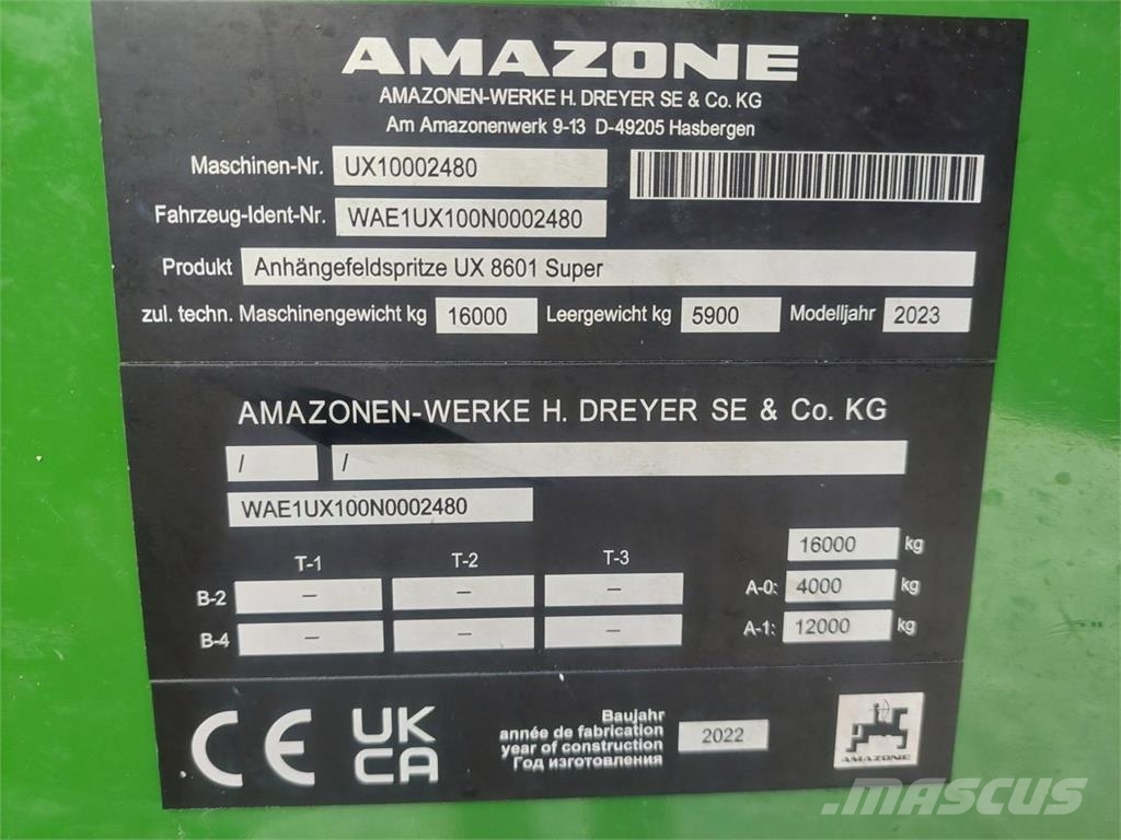 Amazone UX 8601 -30m- 25cm dyseafstand Vučene prskalice