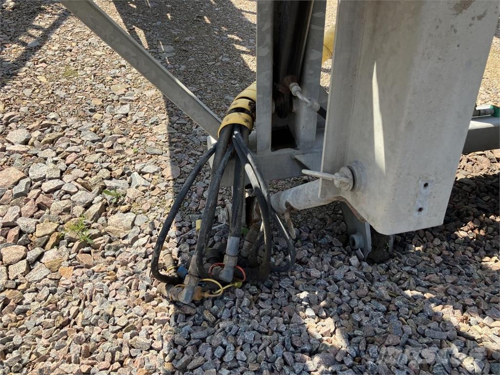 AP 24METER Pulvérisateur d'engrais liquide