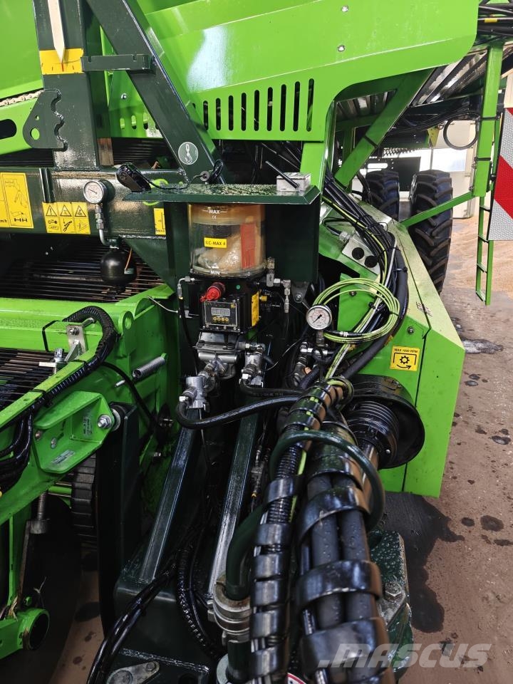 AVR 9200 VARIOWEB Potato harvesters