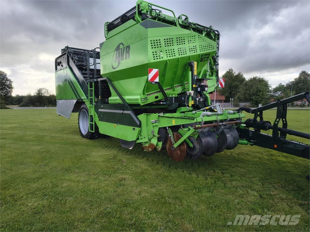 AVR 9200I CR Potato harvesters
