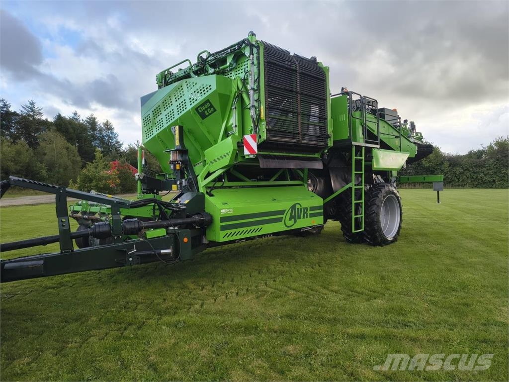 AVR 9200I CR Potato harvesters