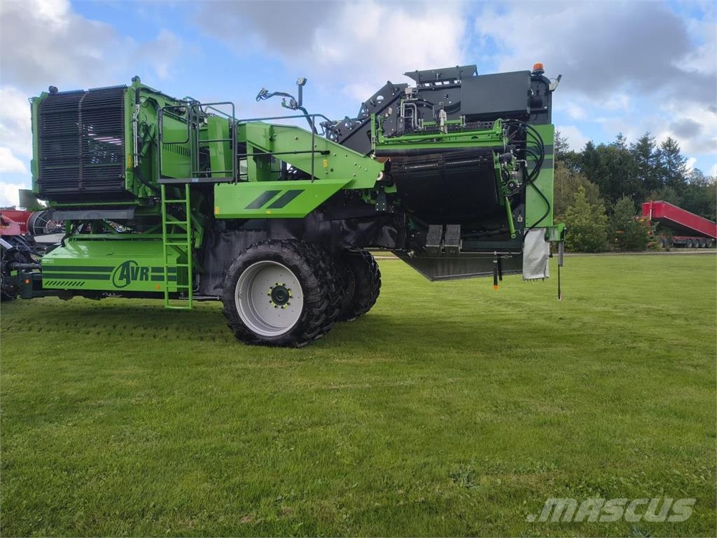 AVR 9200I CR Potato harvesters