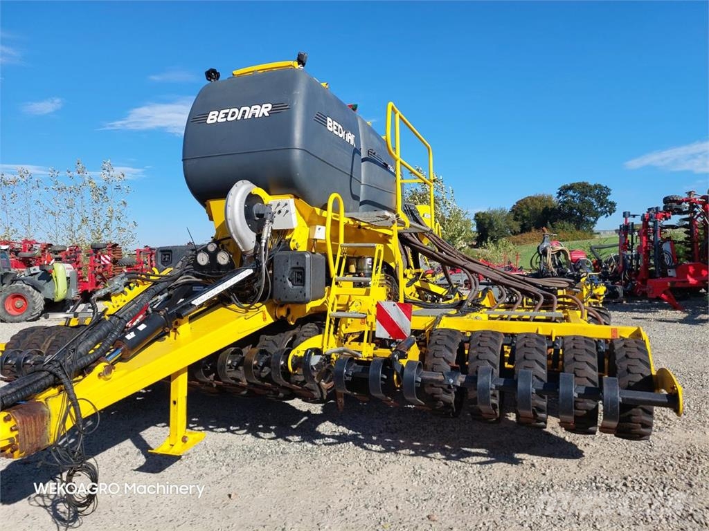 Bednar Omega OO6000 FL med Alfa-Drill Sorvetőgép
