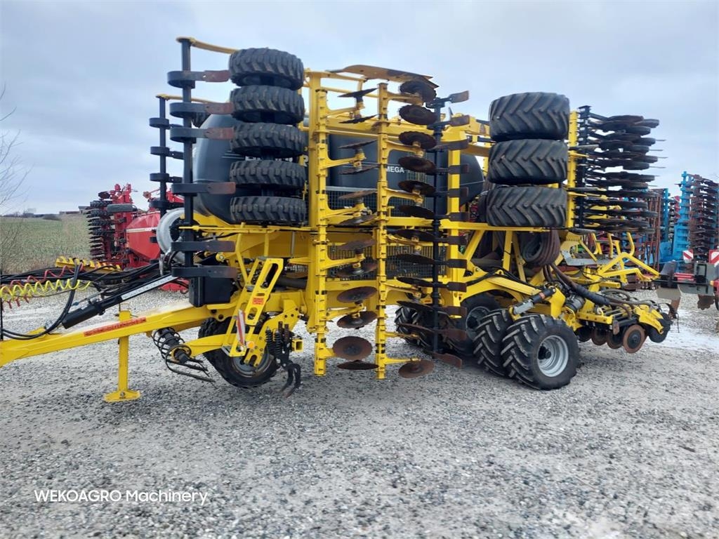 Bednar Omega OO6000 FL med Alfa-Drill Mechanické sejačky