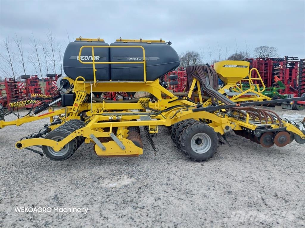 Bednar Omega OO6000 FL med Alfa-Drill Mechanické sejačky
