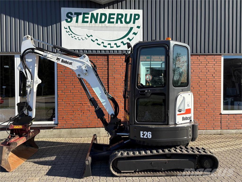 Bobcat E26 Minicargadoras