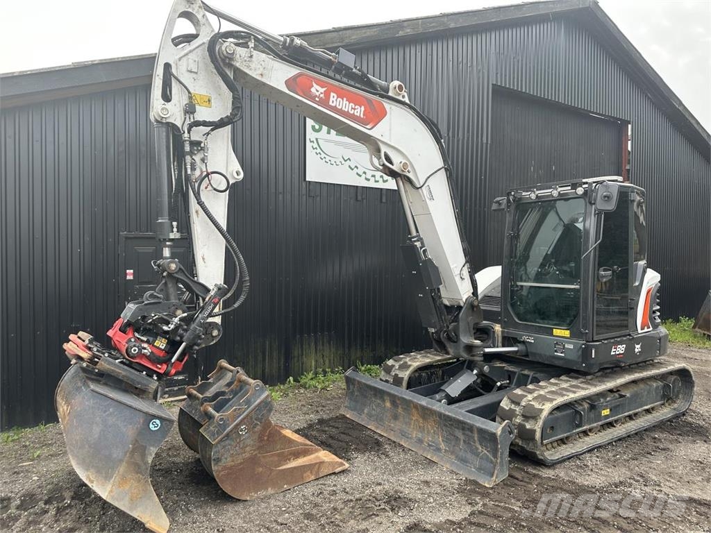 Bobcat E88 Mini bageri < 7t