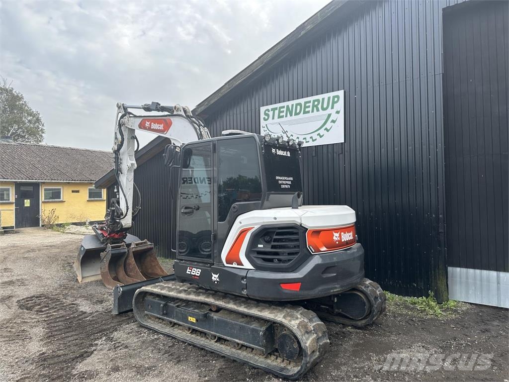 Bobcat E88 Mini bageri < 7t