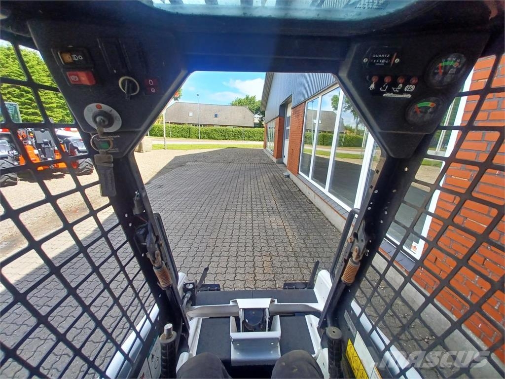 Bobcat S70 Minicargadoras