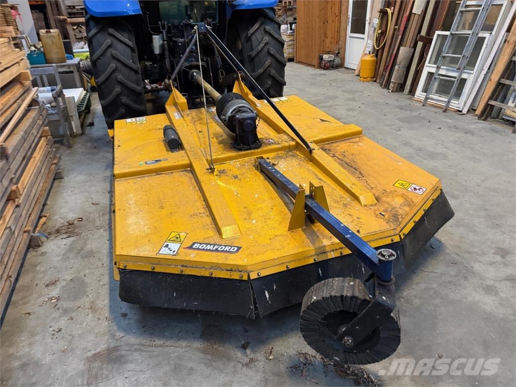Bomford RC-18 Slåmaskiner