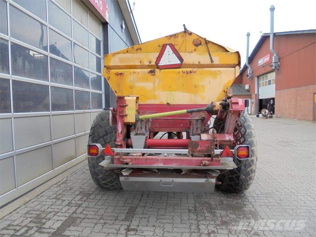 Bredal B6 Aplikátory tekutých hnojiv