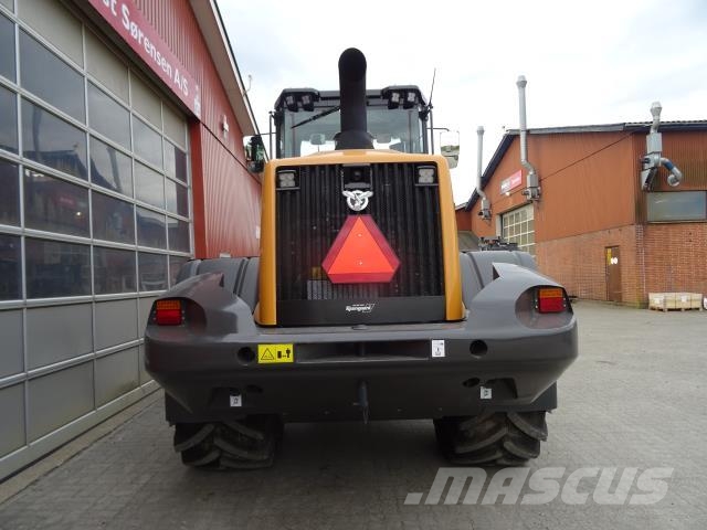 Case IH 721G Pás carregadoras de rodas
