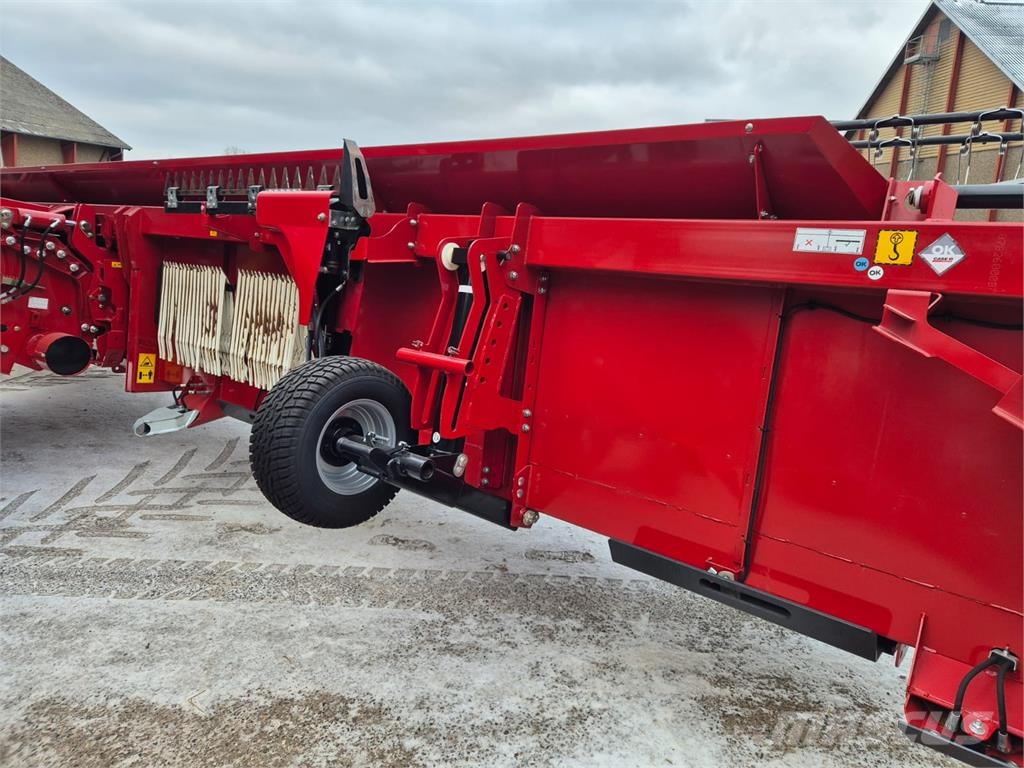 Case IH AXIAL-FLOW 8250 콤바인 수확기