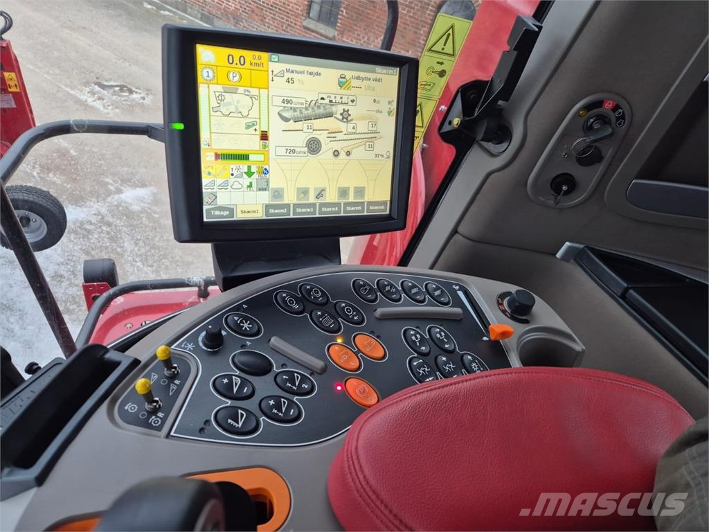 Case IH AXIAL-FLOW 8250 콤바인 수확기