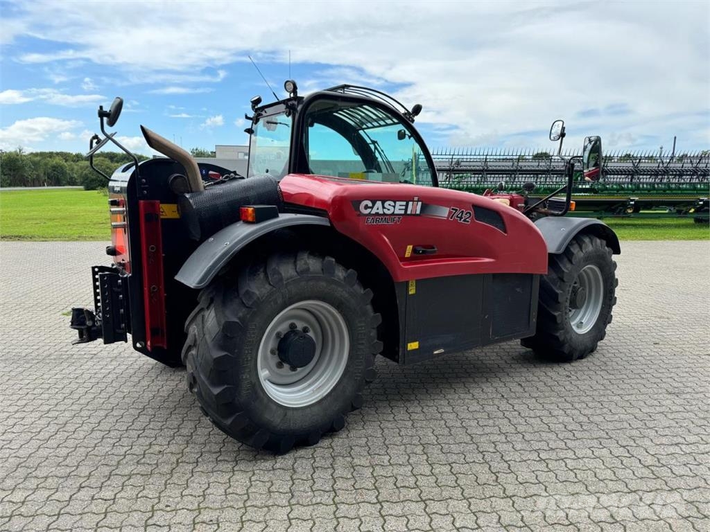 Case IH FARMLIFT 742 Teleskoplader