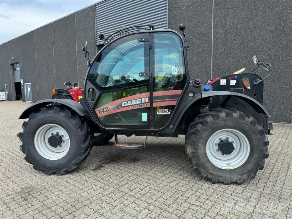 Case IH FARMLIFT 742 Teleskoplader
