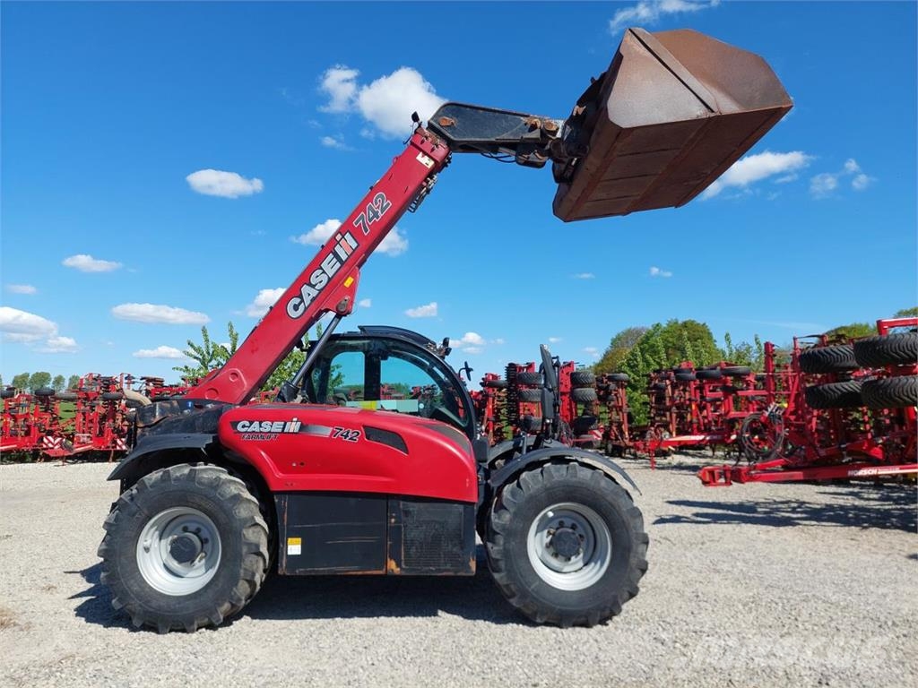 Case IH Farmlift 742 Lauksaimniecības pacēlāji