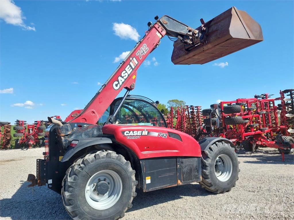 Case IH Farmlift 742 Lauksaimniecības pacēlāji