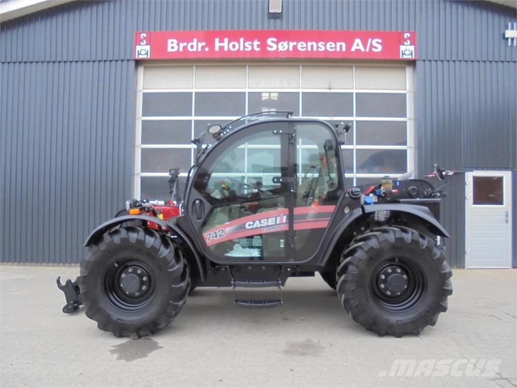 Case IH FARMLIFT 742 伸缩臂叉装车|叉装车