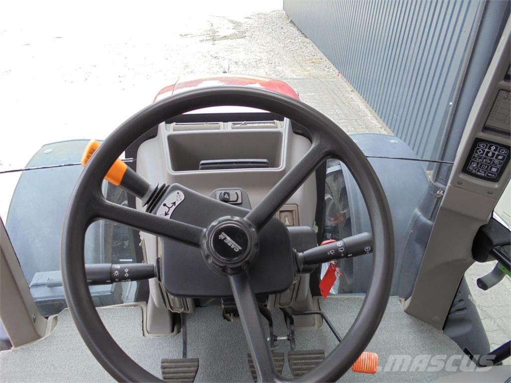 Case IH MAXXUM 130 MC 4WD Трактори