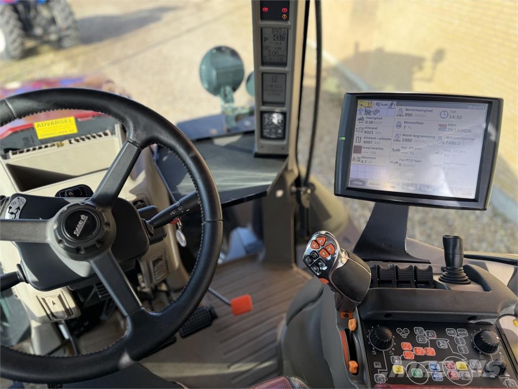 Case IH OPTUM 300 CVX Tractoren