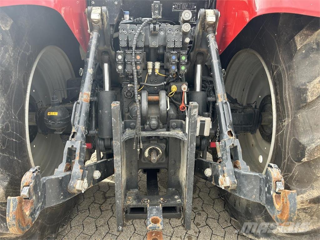 Case IH PUMA 240 CVX Traktory