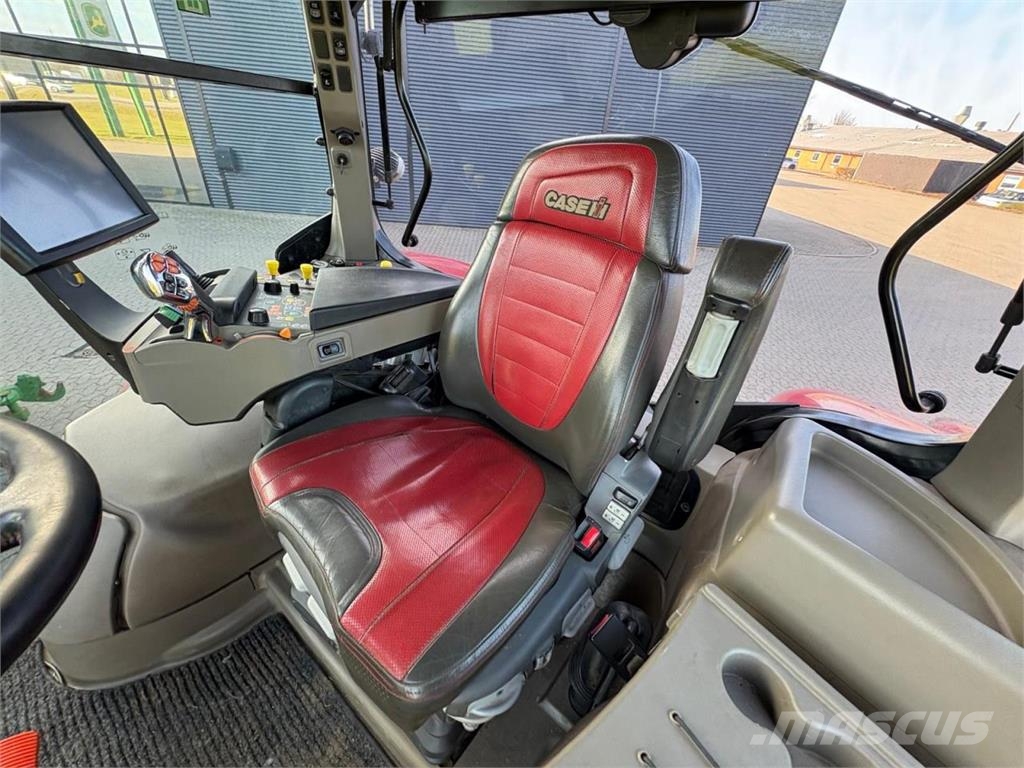 Case IH PUMA 240 CVX Traktori