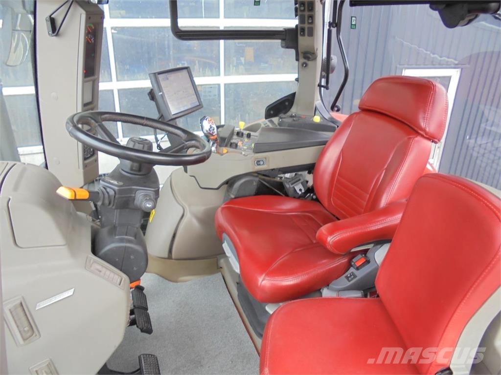 Case IH PUMA 240 CVXDRIVE Traktory