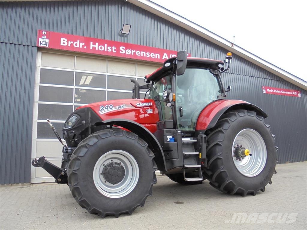 Case IH PUMA 240 CVXDRIVE Traktori
