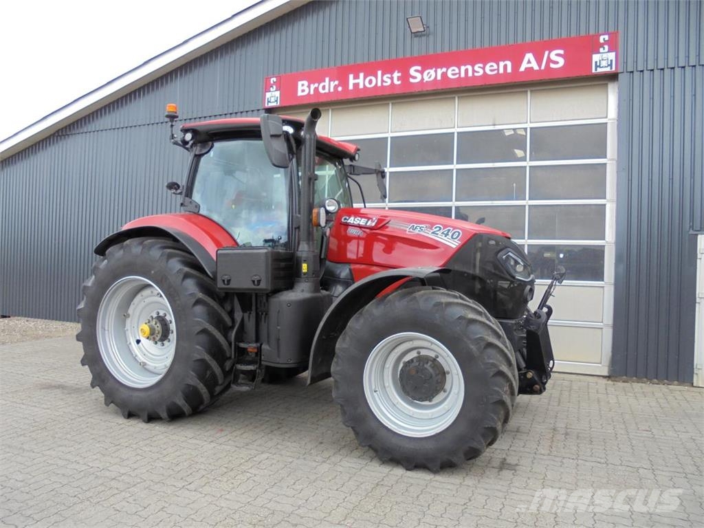 Case IH PUMA 240 CVXDRIVE Traktory