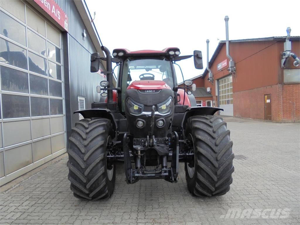 Case IH PUMA 240 CVXDRIVE Traktory