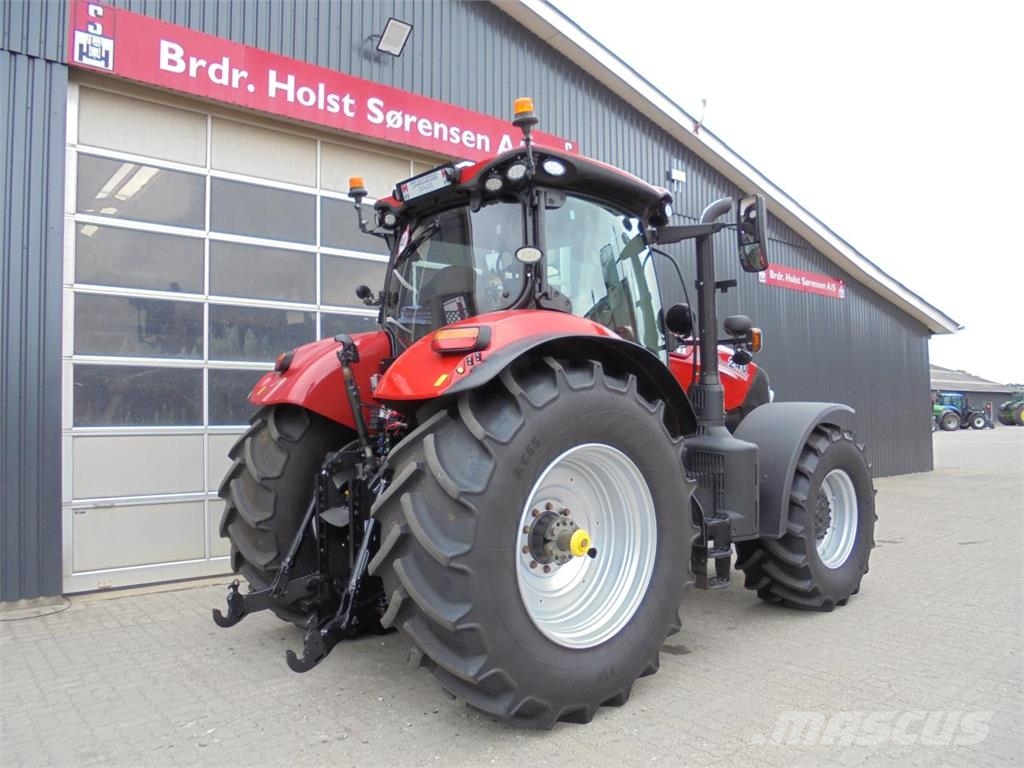 Case IH PUMA 240 CVXDRIVE Traktori
