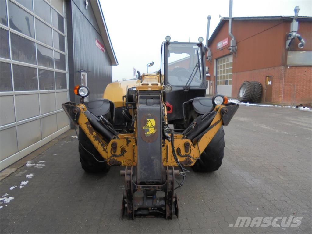 CAT TH414C مناولات متداخلة