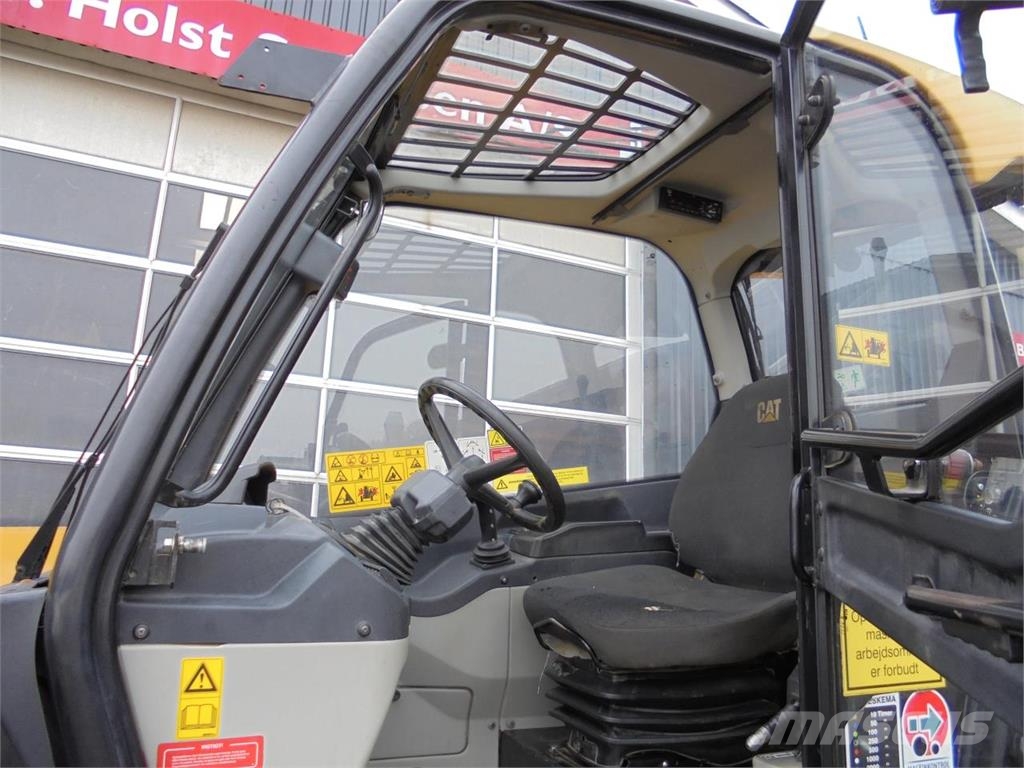 CAT TH414C مناولات متداخلة