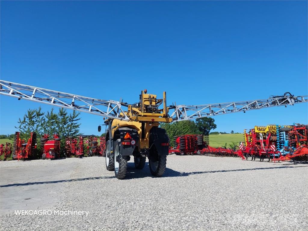 Challenger RoGator 655D 24-36m med GPS Savaeigiai purkštuvai