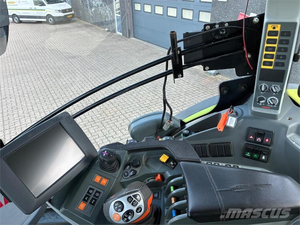 CLAAS AXION 870 拖拉机/农用车