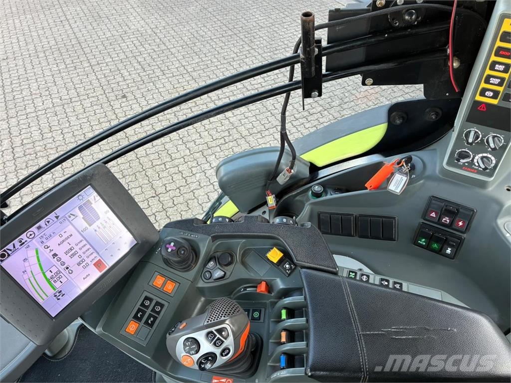 CLAAS AXION 870 拖拉机/农用车