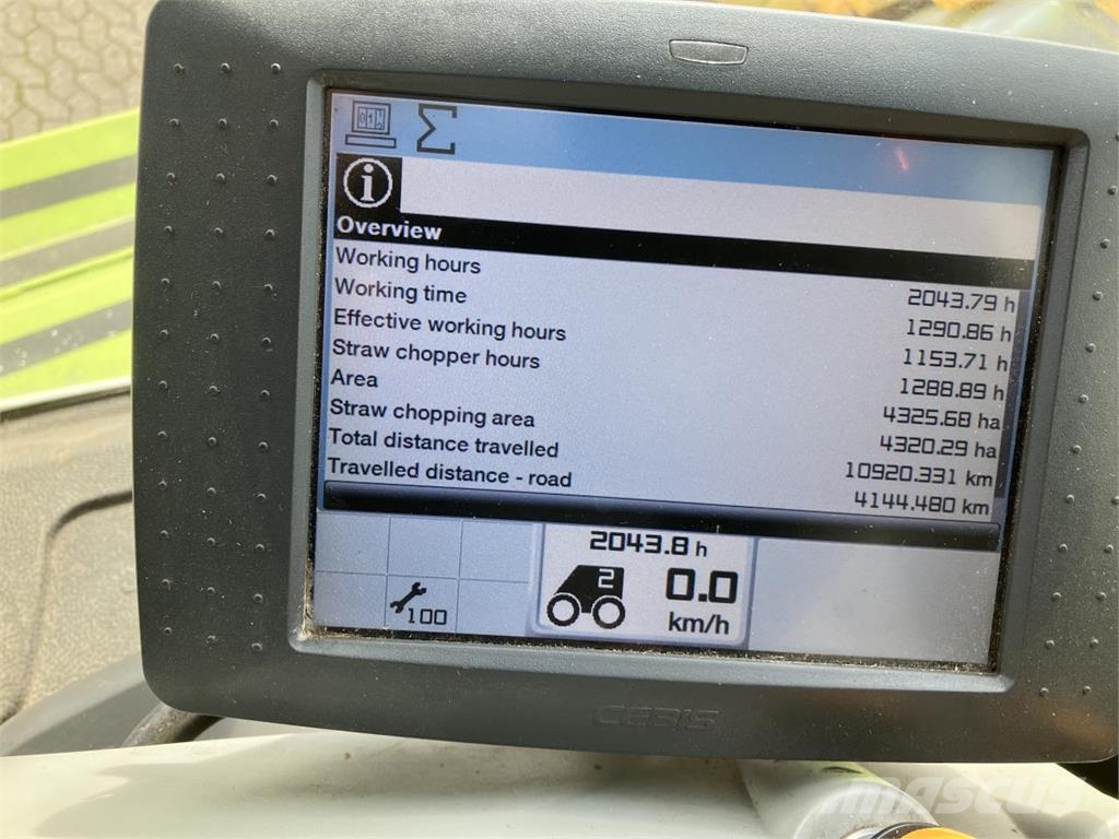 CLAAS Lexion 670 Kombinované zberacie stroje