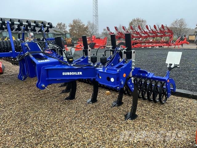 Dal-Bo SUBSOILER 400 GRUBBE المحراث الحفار