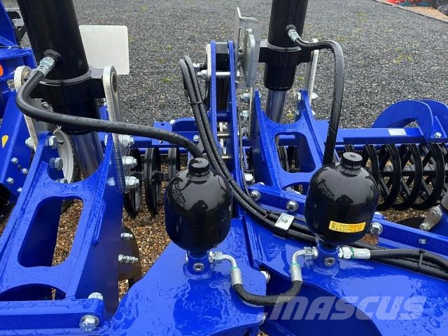 Dal-Bo SUBSOILER 400 GRUBBE المحراث الحفار