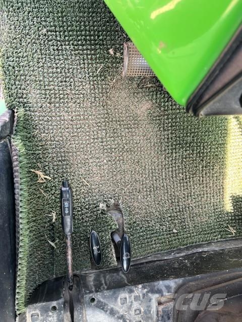 Deutz-Fahr DX 6.10 Traktori