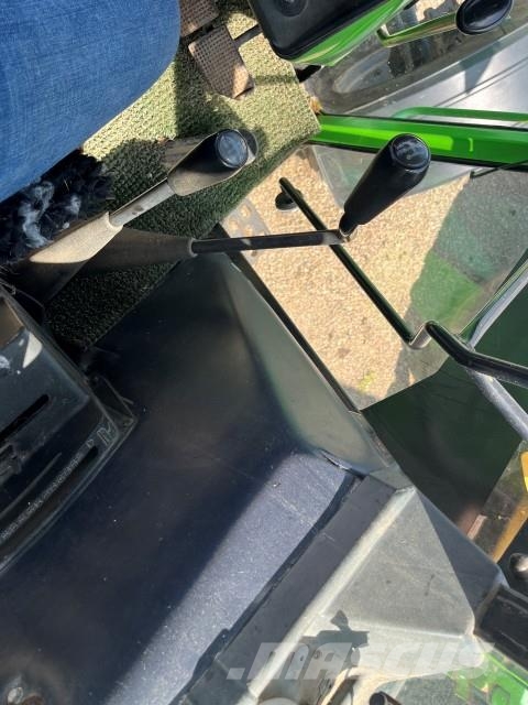 Deutz-Fahr DX 6.10 Traktori