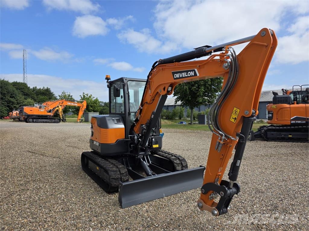 Develon DX63-7 Mini excavators < 7t
