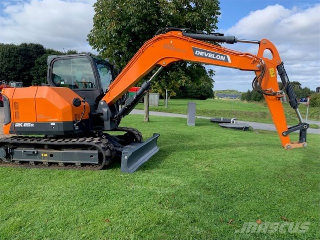 Develon DX85R-7 حفارات صغيرة أقل من 7 طن (حفارات صغيرة)