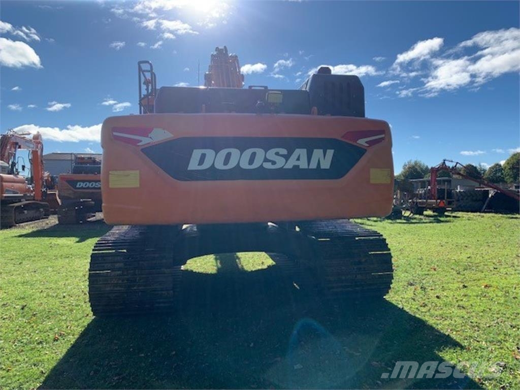 Doosan DX350LC-7 履带挖掘机