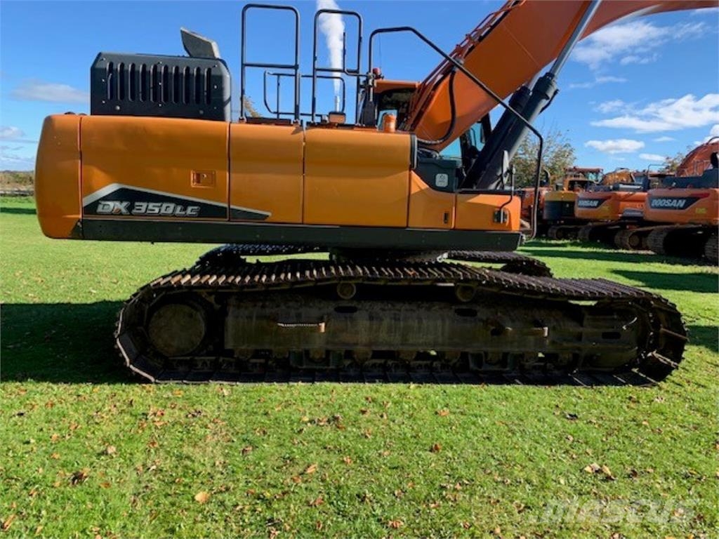 Doosan DX350LC-7 履带挖掘机