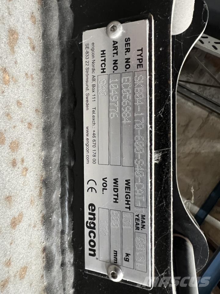 Engcon SKB04 挖斗