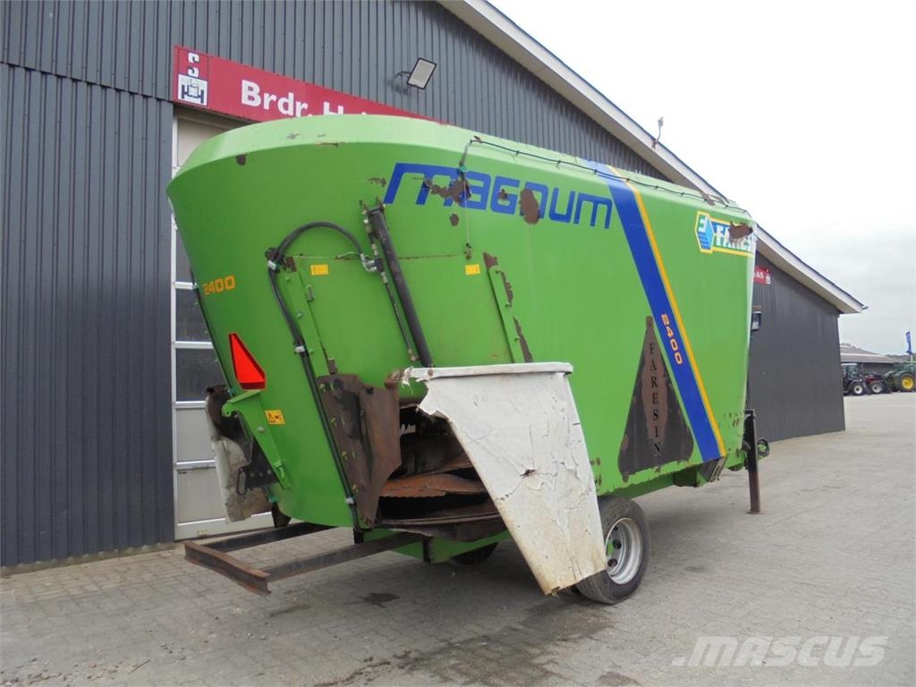 Faresin 24M3 Forage wagons